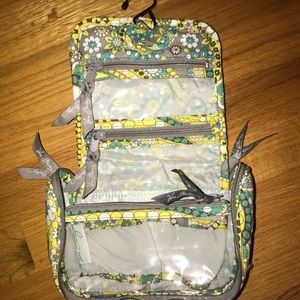 Small Hanging Travel Organizer Lemon Parfait